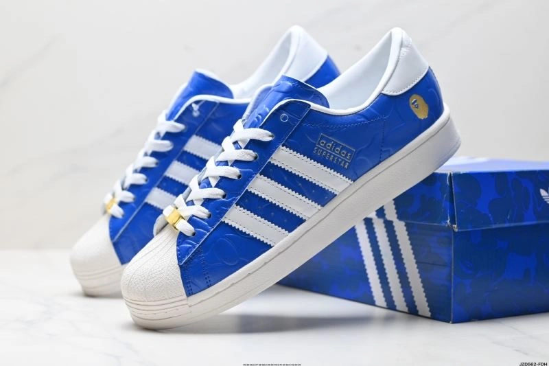 Adidas Superstar Shoes ComfortFit 84