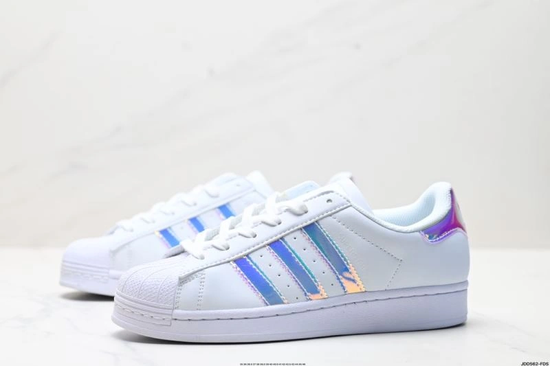 Modern Adidas Superstar Shoes 73