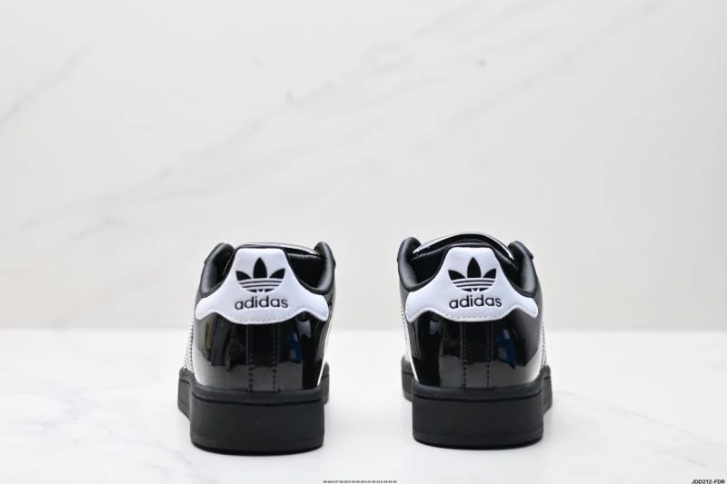 Adidas Superstar Shoes Seasonal 62