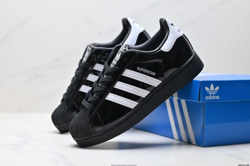 Adidas Superstar Shoes Seasonal 62