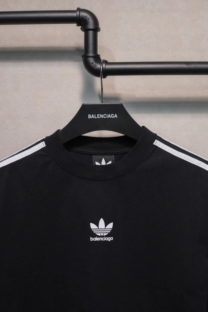 Bold Adidas T-Shirts 94938
