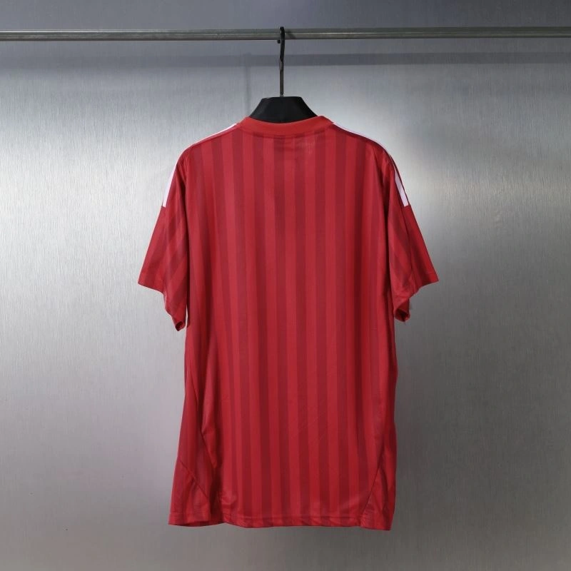 Sleek Adidas T-Shirts 94931