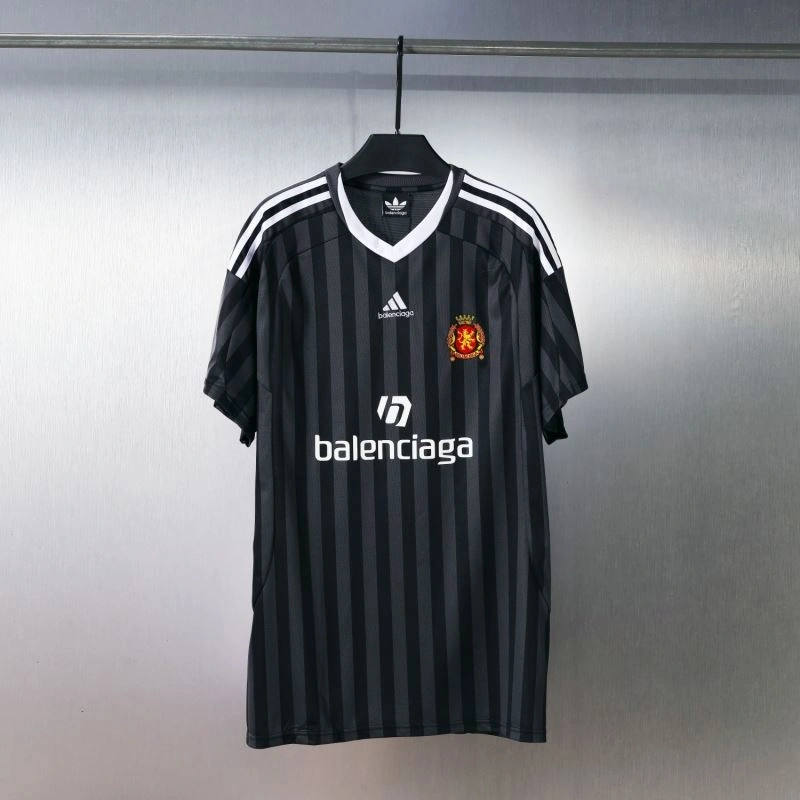 Sleek Adidas T-Shirts 94931