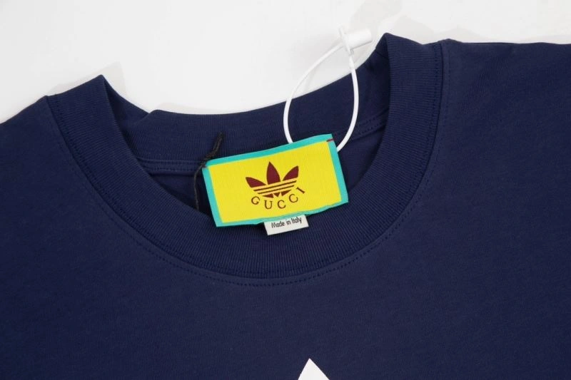 Adidas T-Shirts Snug 94933