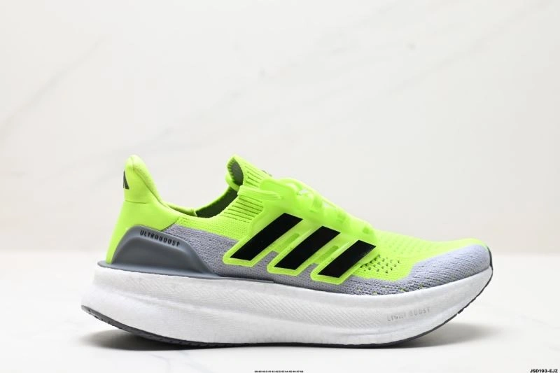 Adidas Ultra Boost Shoes TimelessDesign 844