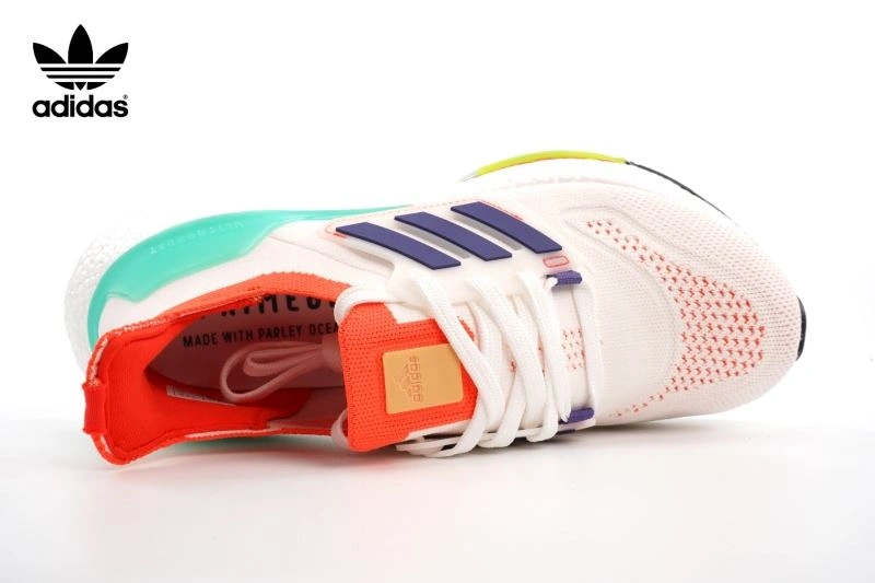 Adidas Ultra Boost Shoes Classic 61