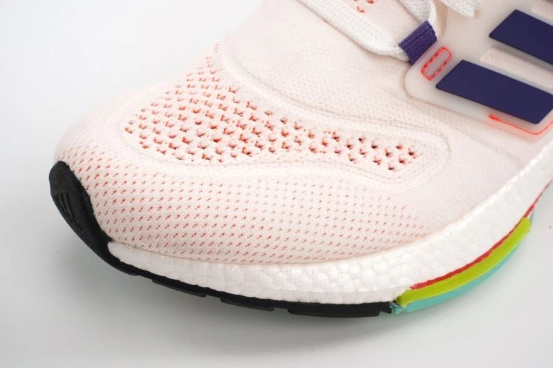 Adidas Ultra Boost Shoes Classic 61