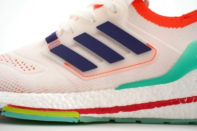 Adidas Ultra Boost Shoes Classic 61