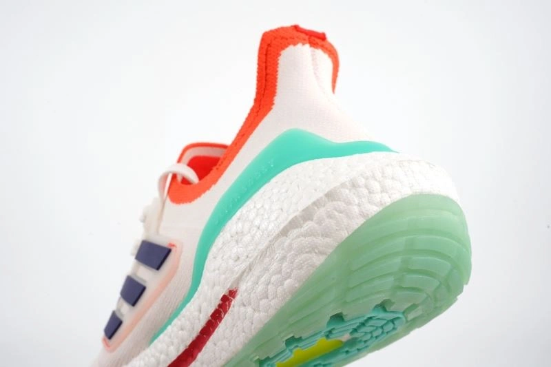 Adidas Ultra Boost Shoes Classic 61