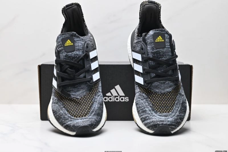 Adidas Ultra Boost Shoes Classic 49