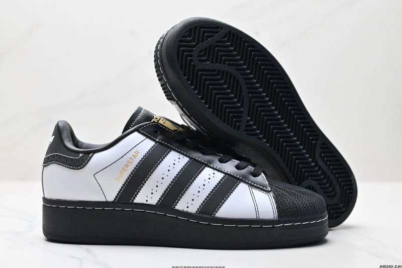 Adidas XLG Shoes AllSeason 840