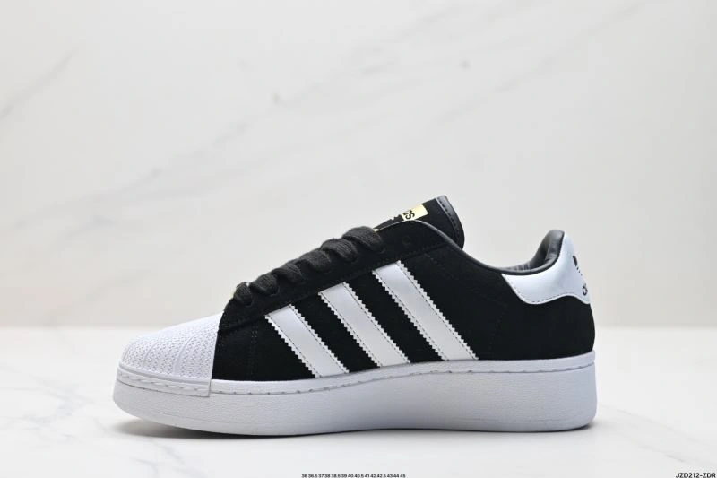 Bold Adidas XLG Shoes 843