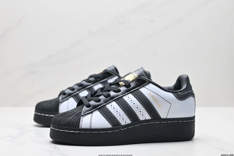 Minimalist Adidas XLG Shoes 842