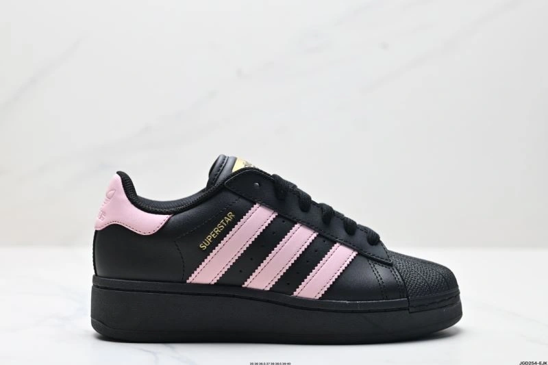 Stretchable Adidas XLG Shoes 833