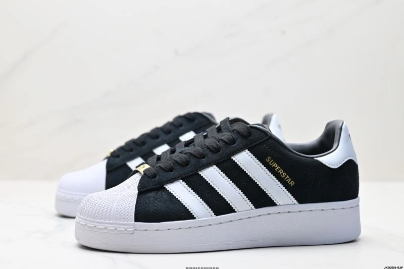 Stylish Adidas XLG Shoes 835