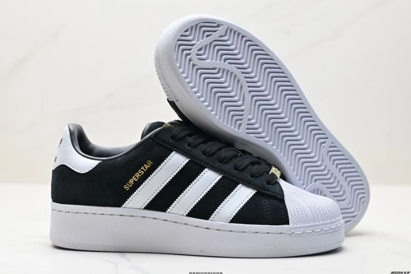 Stylish Adidas XLG Shoes 835