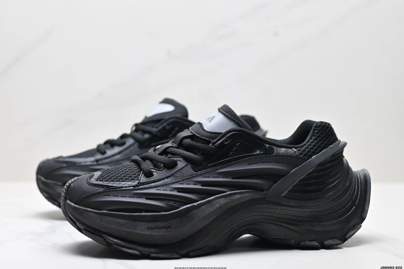TechFriendly Adidas XLG Shoes 827