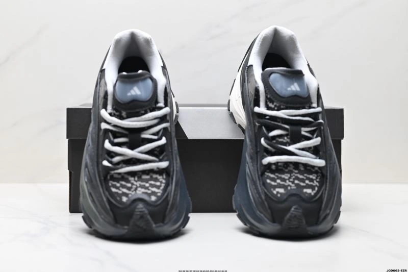 Adidas XLG Shoes FastDry 825