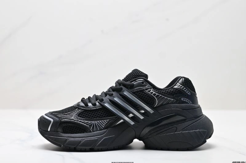 Versatile Adidas XLG Shoes 814
