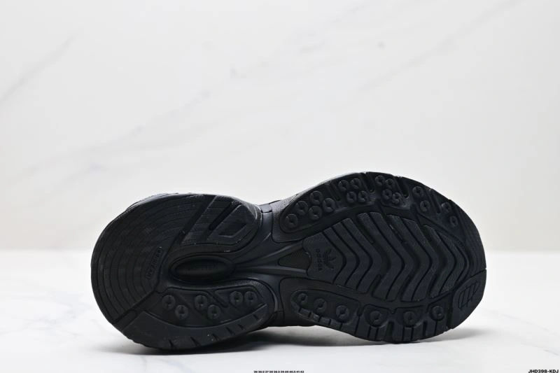 Versatile Adidas XLG Shoes 814