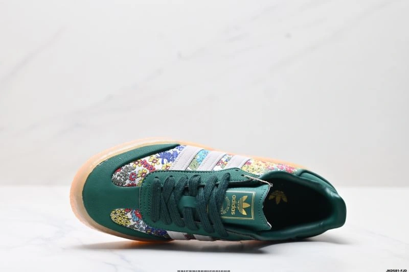 Adidas XLG Shoes Versatile 19