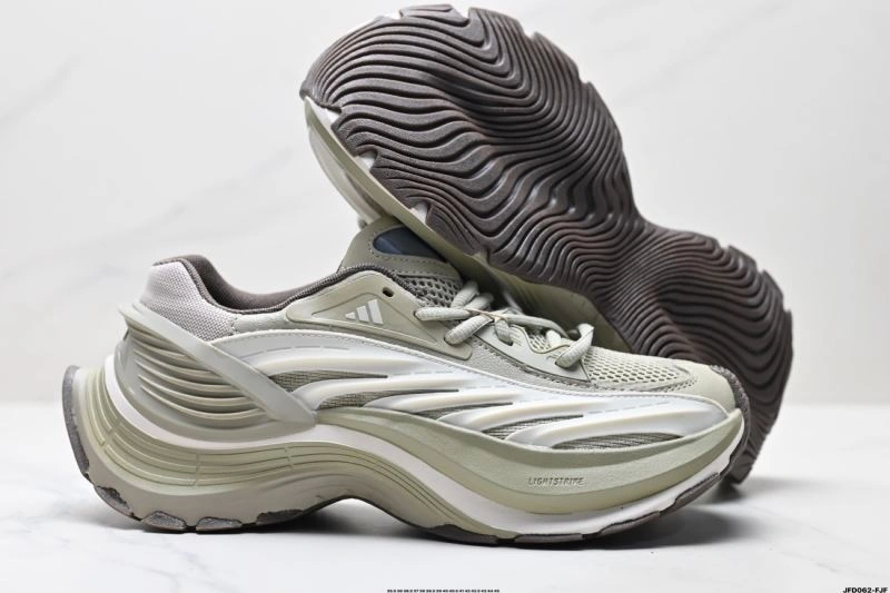 SmoothTexture Adidas XLG Shoes 20