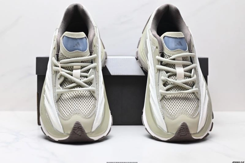 SmoothTexture Adidas XLG Shoes 20