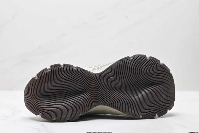 SmoothTexture Adidas XLG Shoes 20