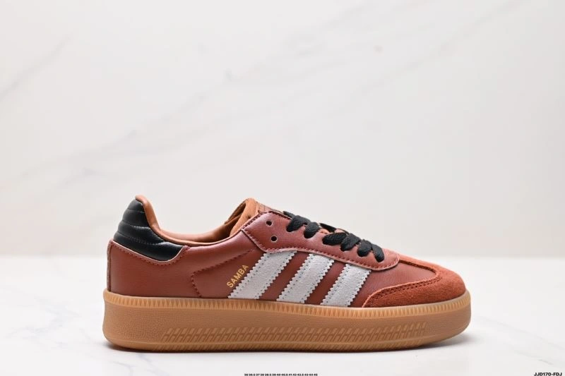 WaterResistant Adidas XLG Shoes 31