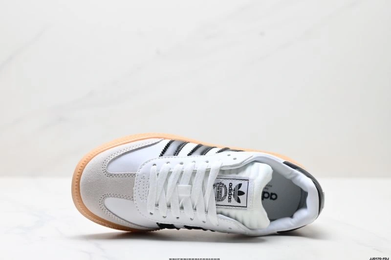 Fashionable Adidas XLG Shoes 11