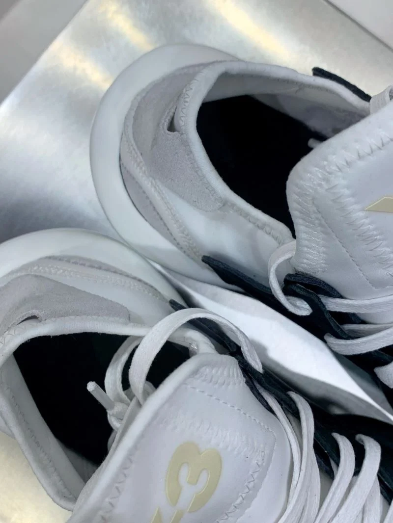 Functional Adidas Y3 Shoes 16023
