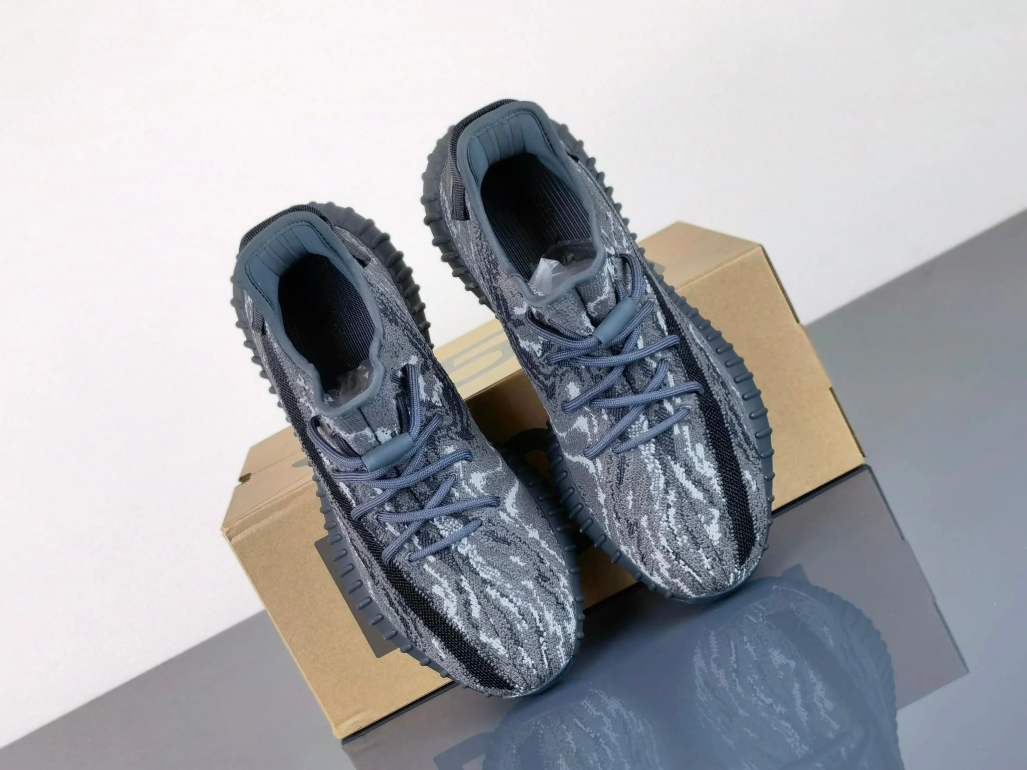 StreetReady Adidas Yeezy 350 Shoes 16266