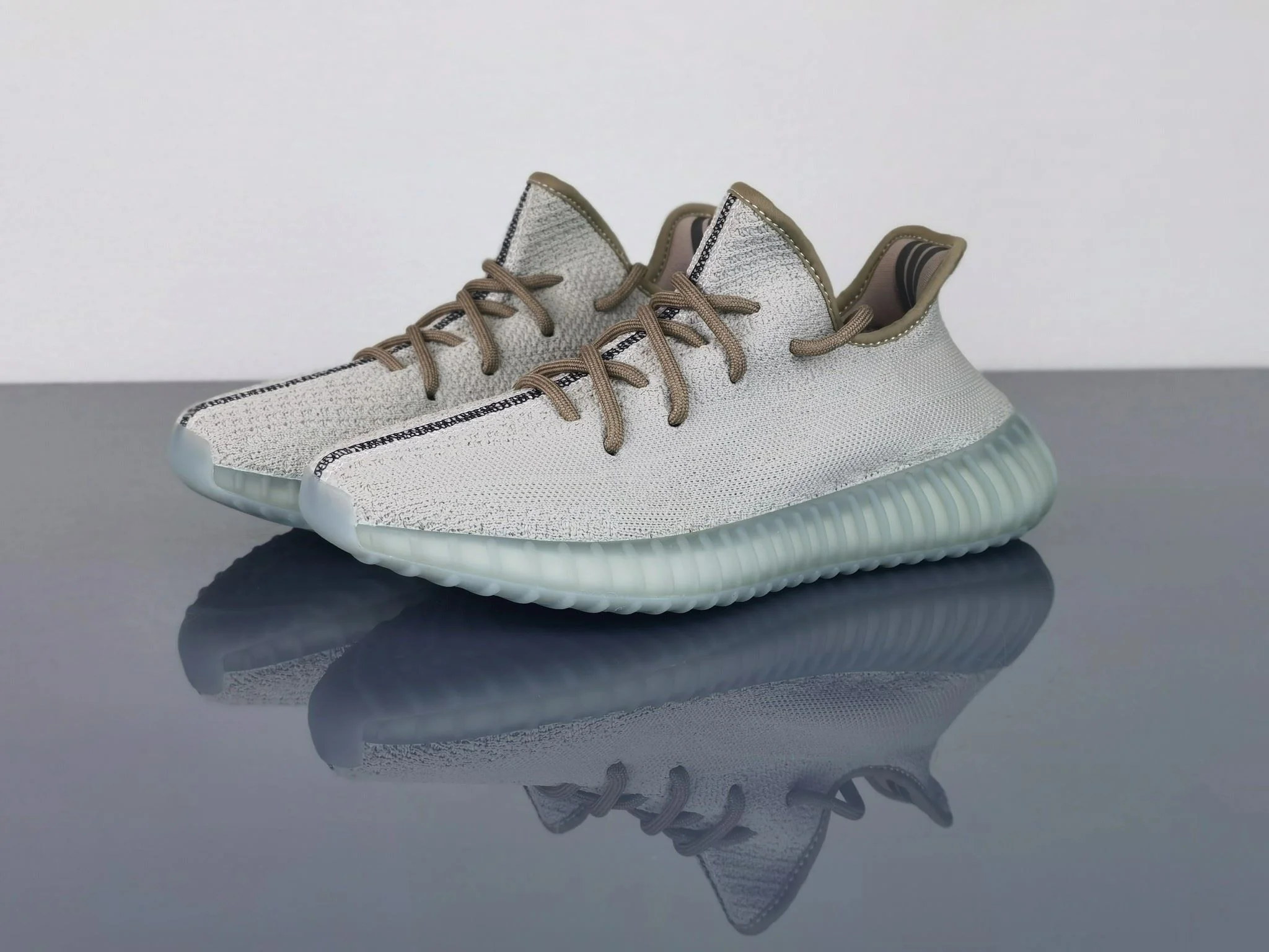 Snug Adidas Yeezy 350 Shoes 16241