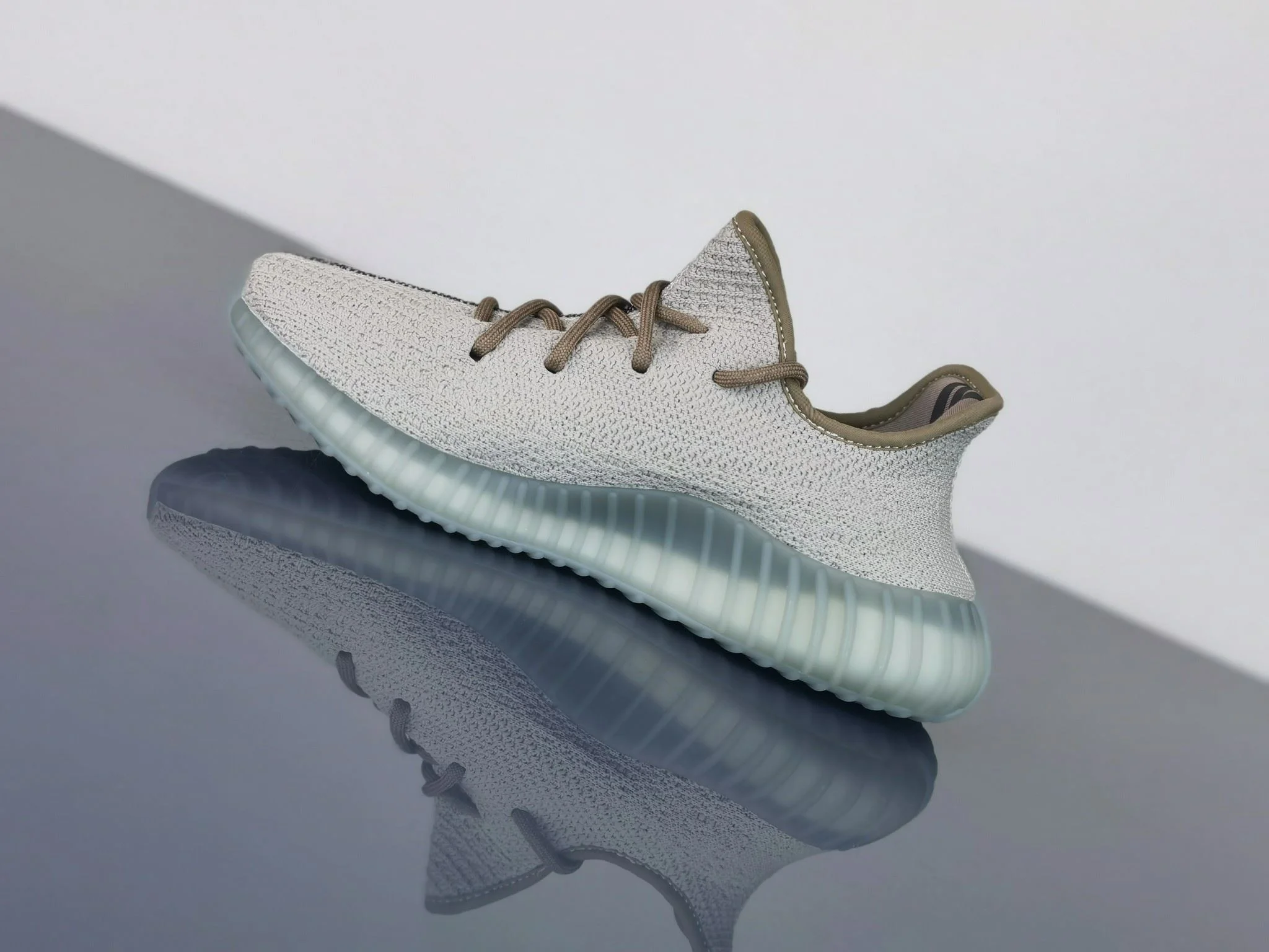 Snug Adidas Yeezy 350 Shoes 16241