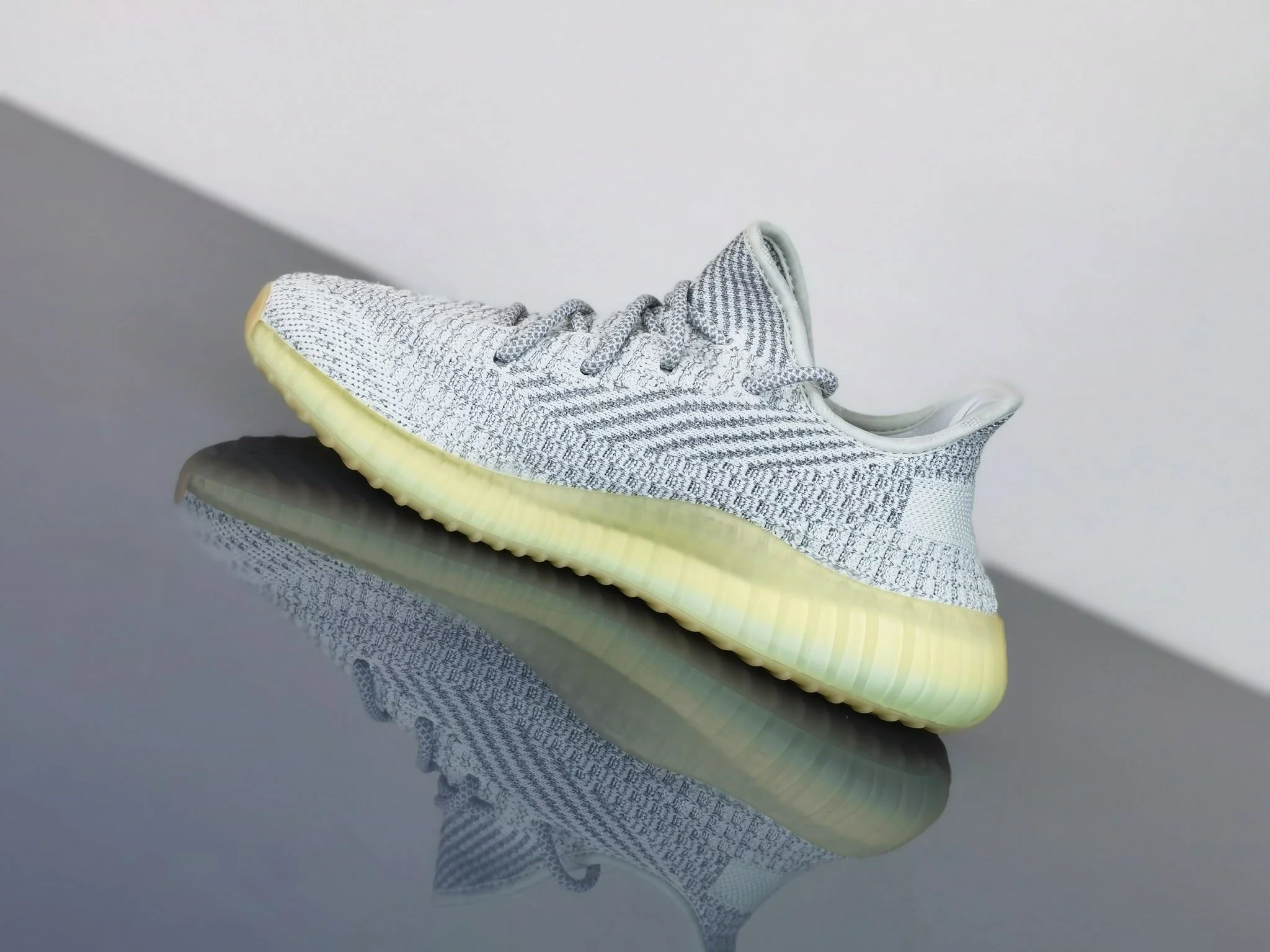 Reliable Adidas Yeezy 350 Shoes 16224