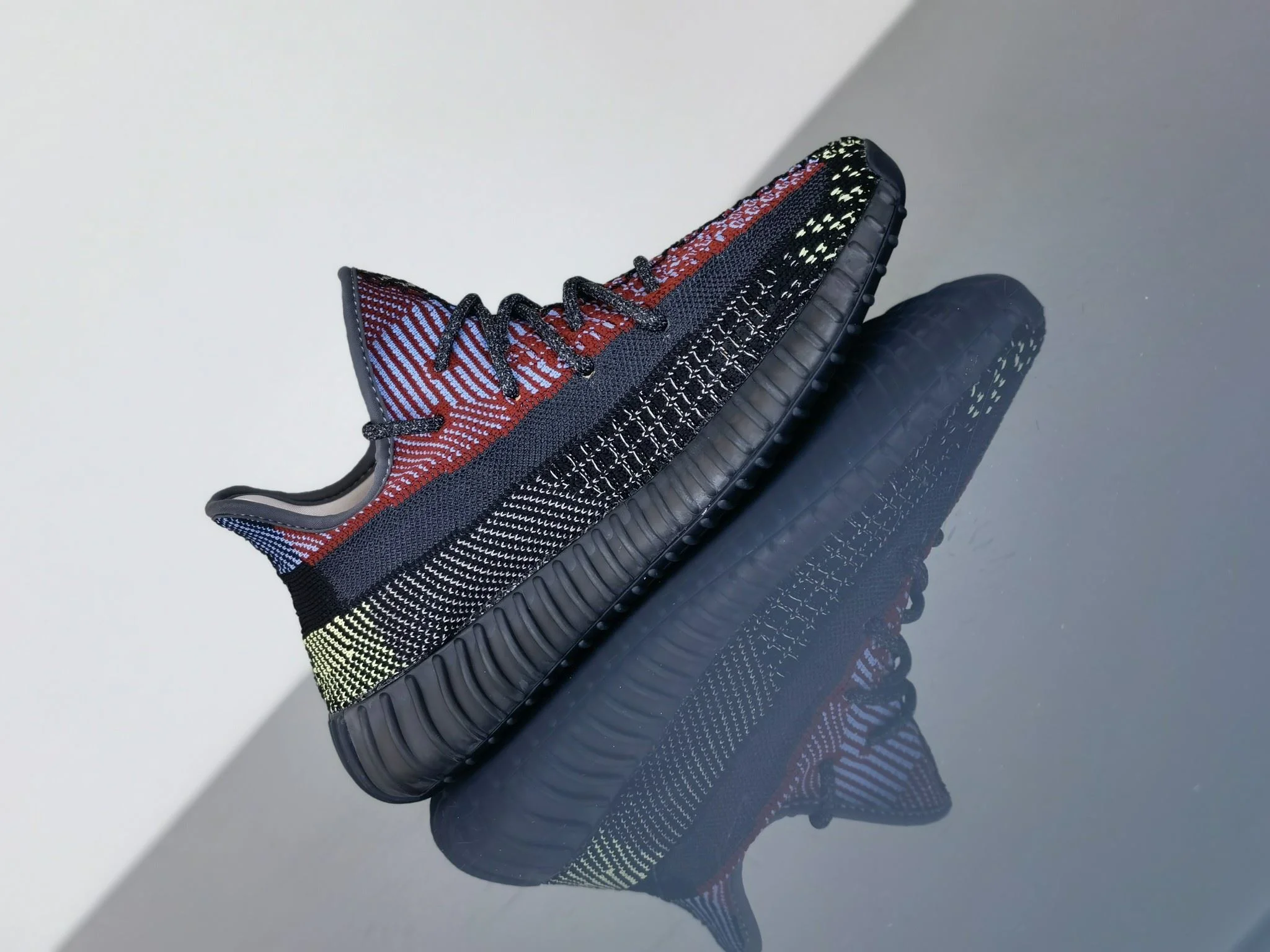 Lightweight Adidas Yeezy 350 Shoes 16265
