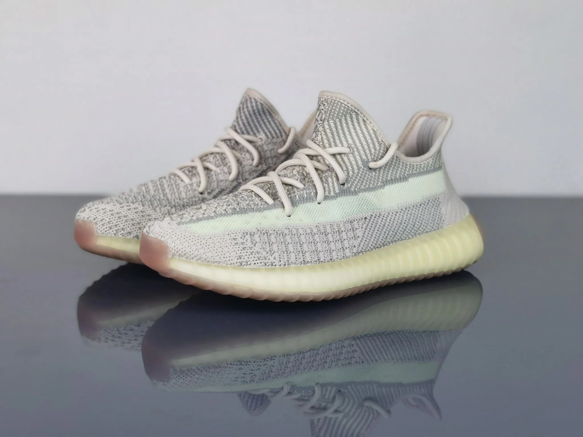 Sustainable Adidas Yeezy 350 Shoes 16228