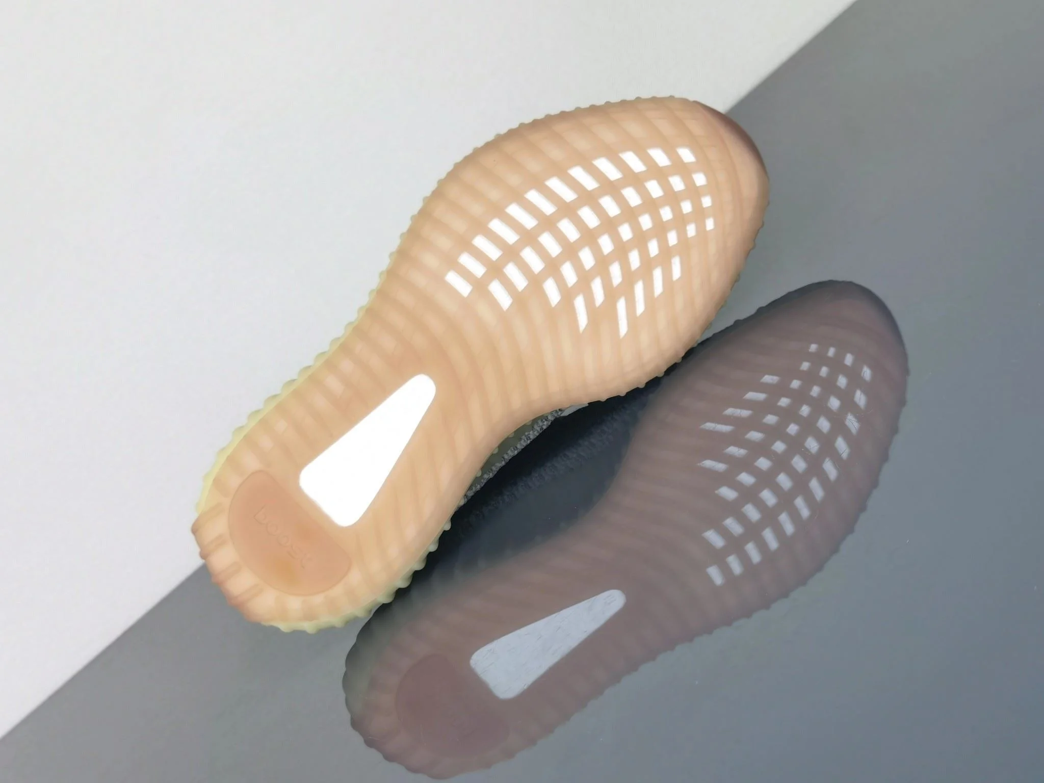 Sustainable Adidas Yeezy 350 Shoes 16228