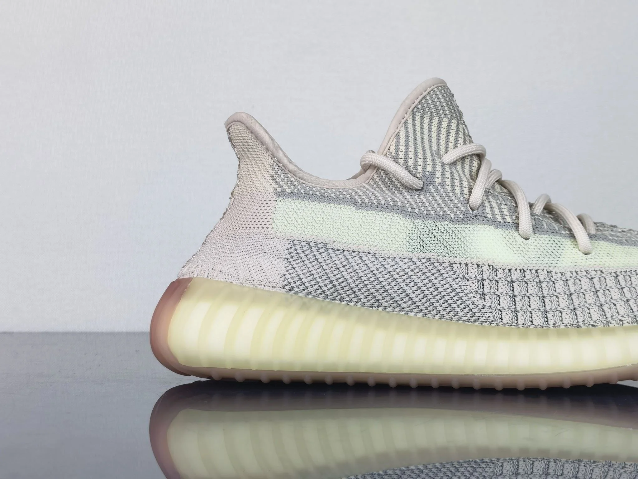 Sustainable Adidas Yeezy 350 Shoes 16228