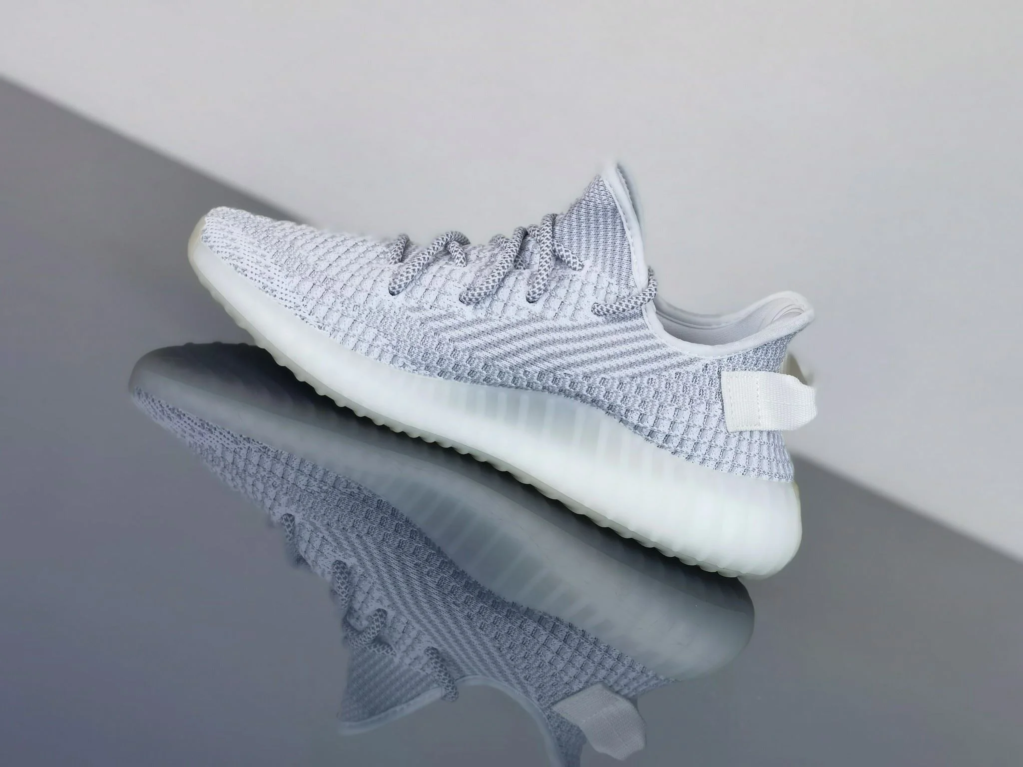 Trendsetting Adidas Yeezy 350 Shoes 16213