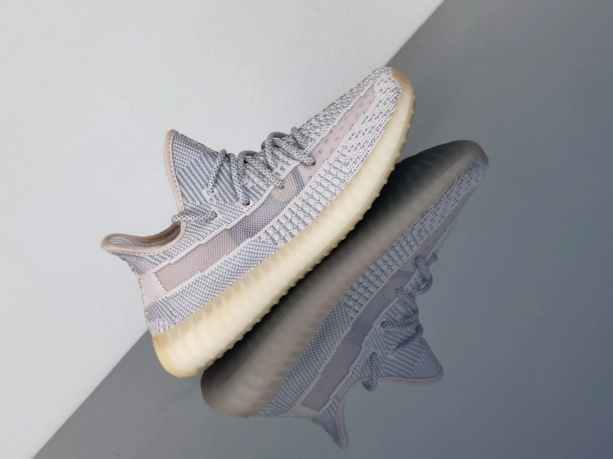 Original Adidas Yeezy 350 Shoes 16289