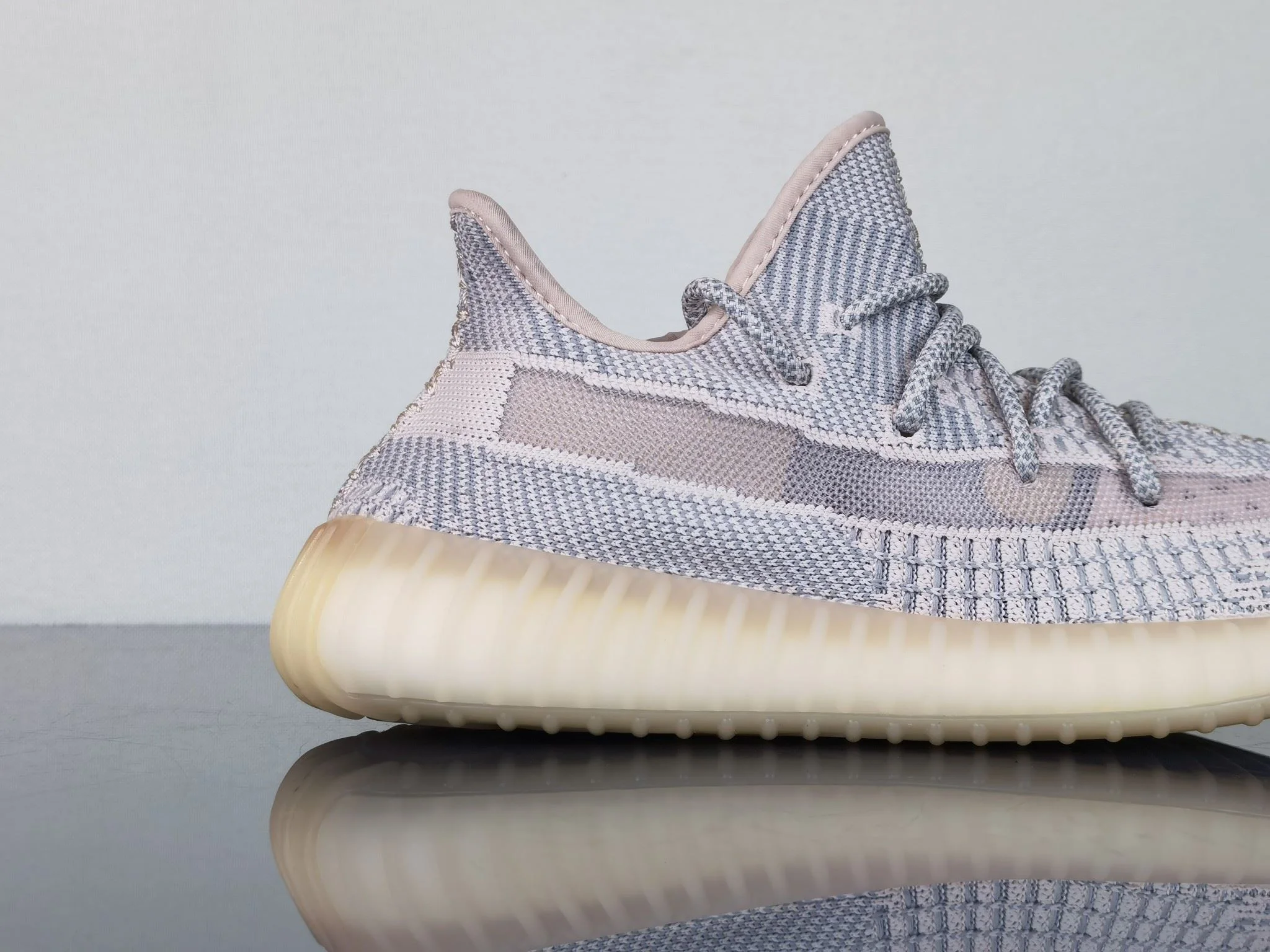 Original Adidas Yeezy 350 Shoes 16289