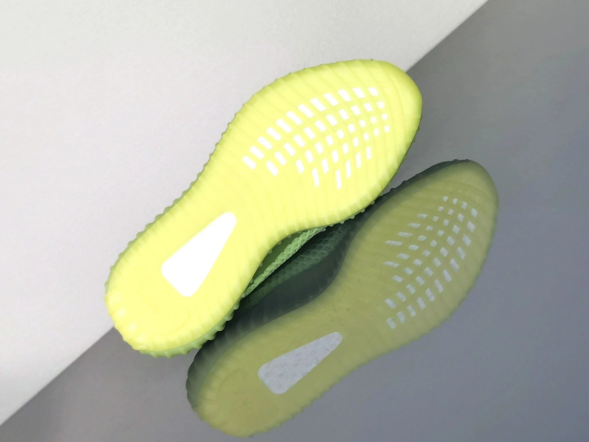 Adidas Yeezy 350 Shoes Sleek 16207