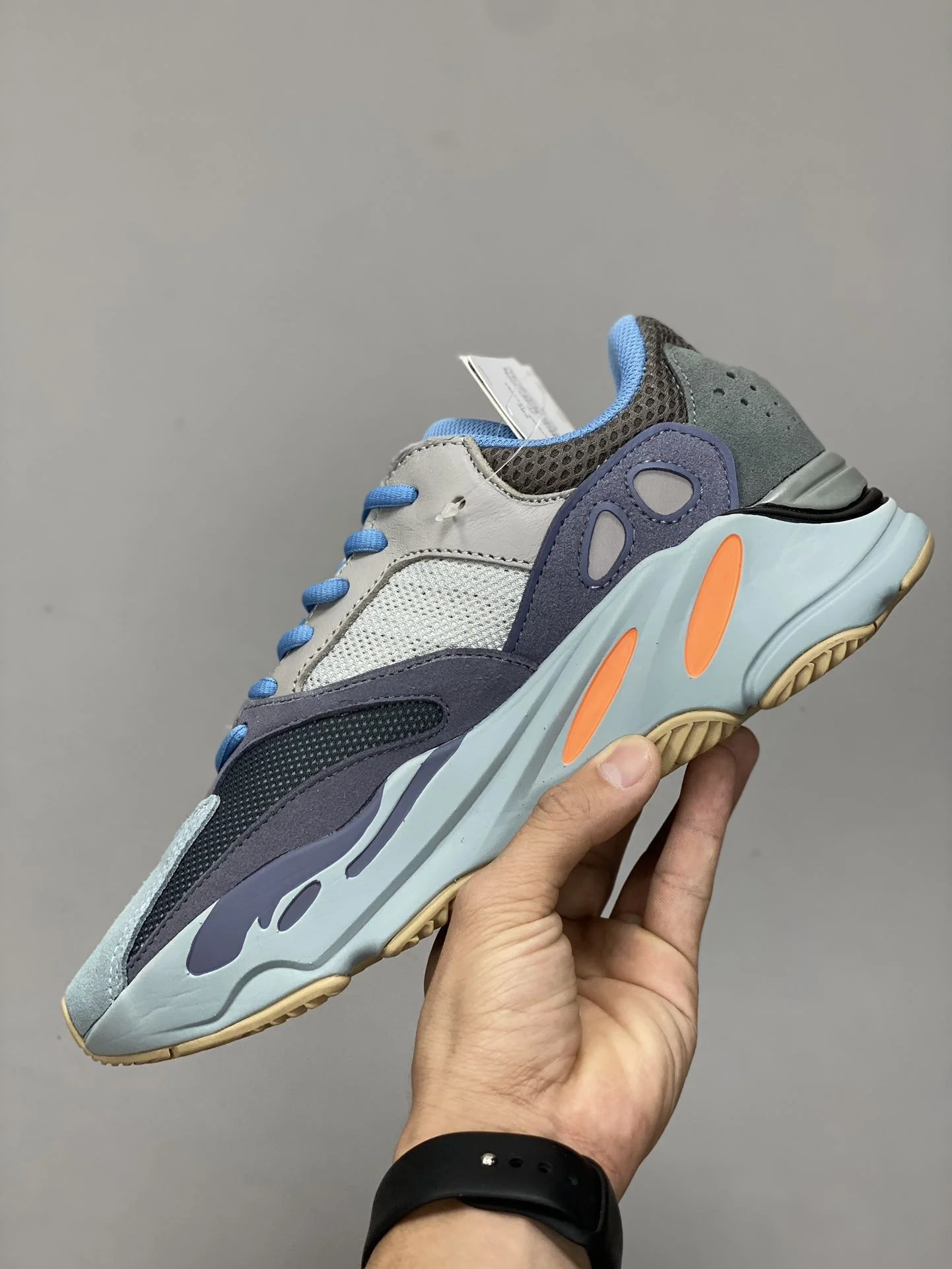 FlexibleFit Adidas Yeezy 700 Shoes 16171