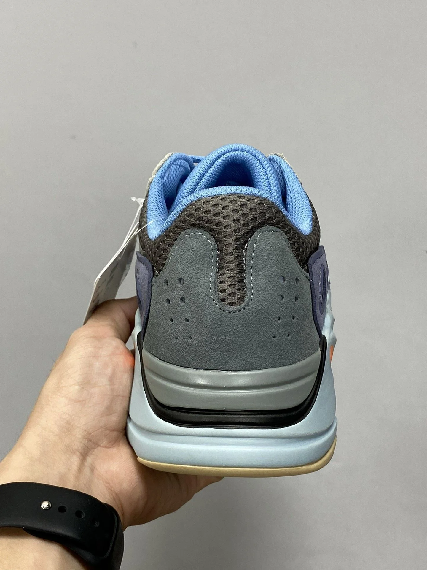 FlexibleFit Adidas Yeezy 700 Shoes 16171