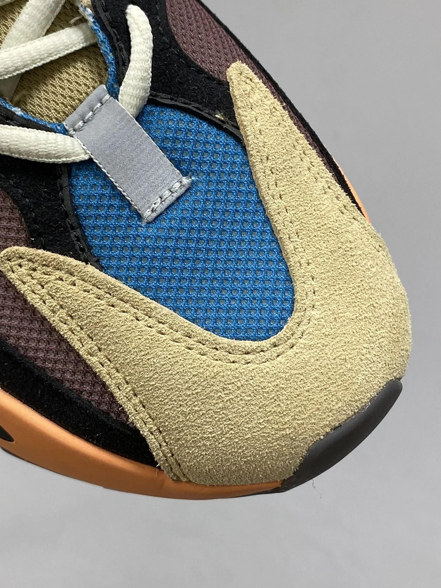 Adidas Yeezy 700 Shoes Tailored 16187