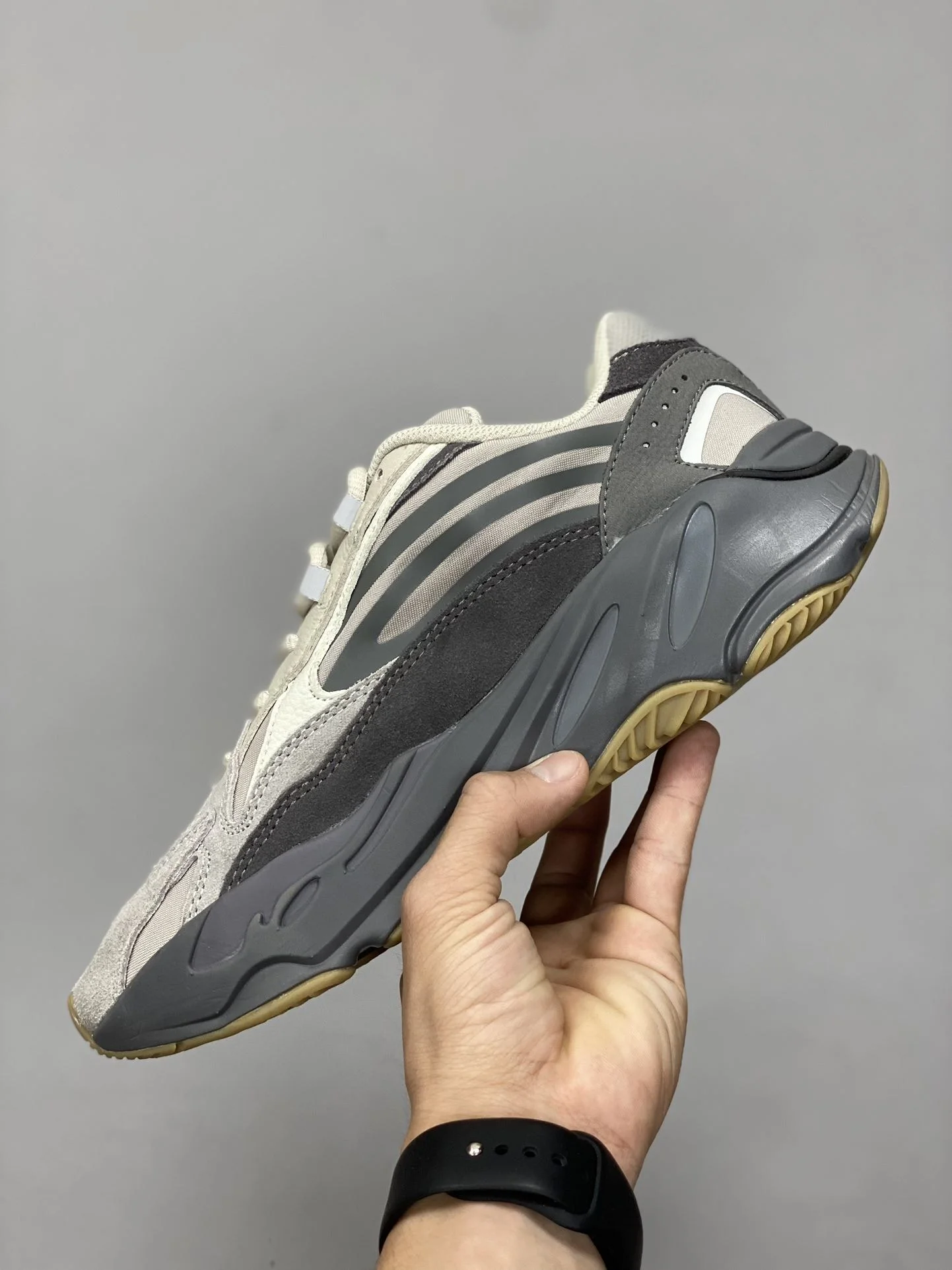 Adidas Yeezy 700 Shoes Resilient 16234