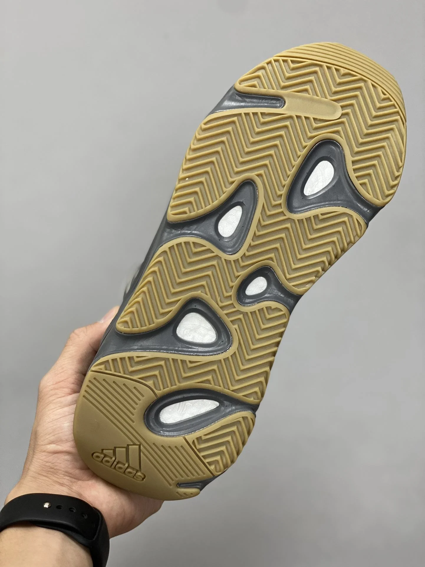 Adidas Yeezy 700 Shoes Resilient 16234
