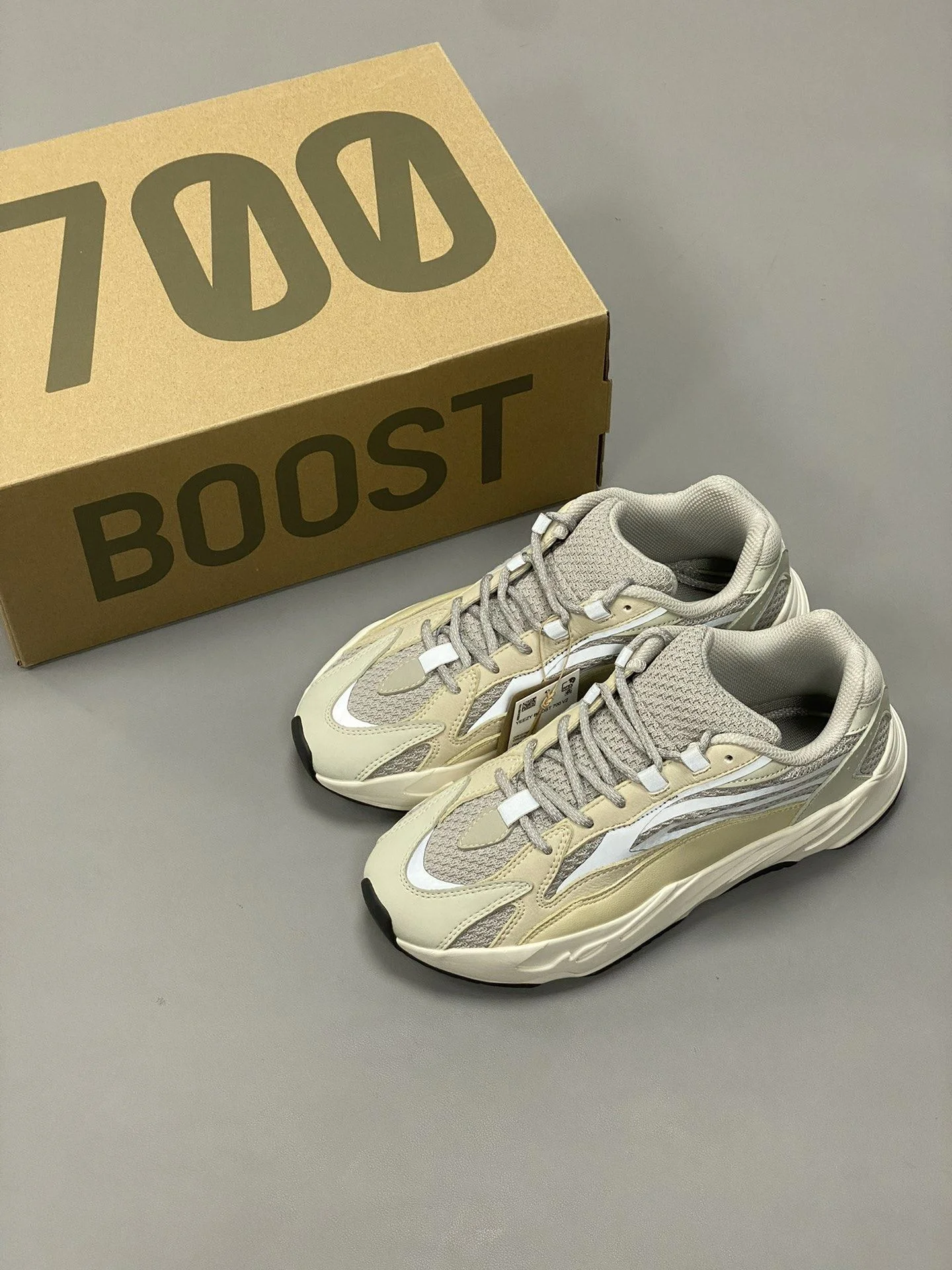 Adidas Yeezy 700 Shoes Casual 16176