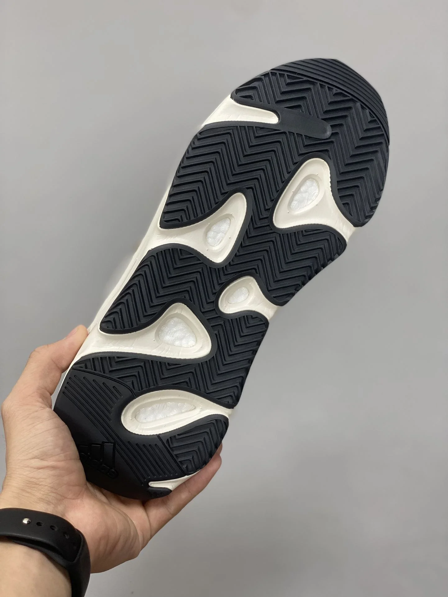 Adidas Yeezy 700 Shoes Trendsetting 16179